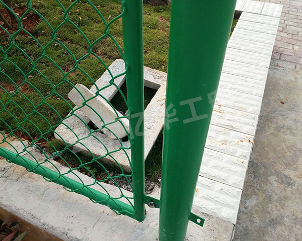 圍欄網體育場